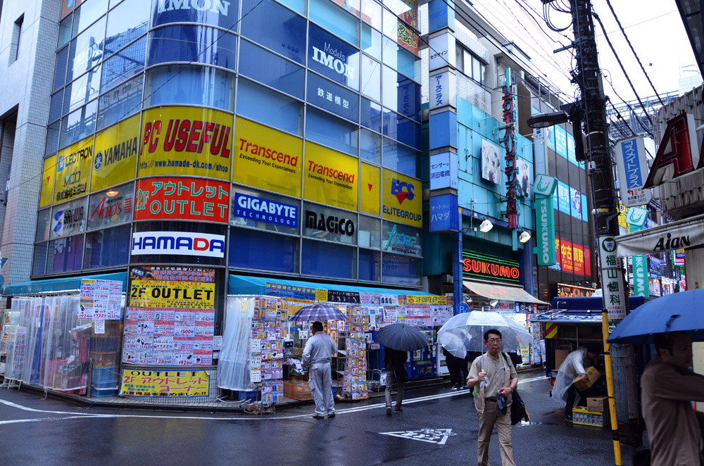日本印象(3)东京秋叶原电器,动漫,美食一条街