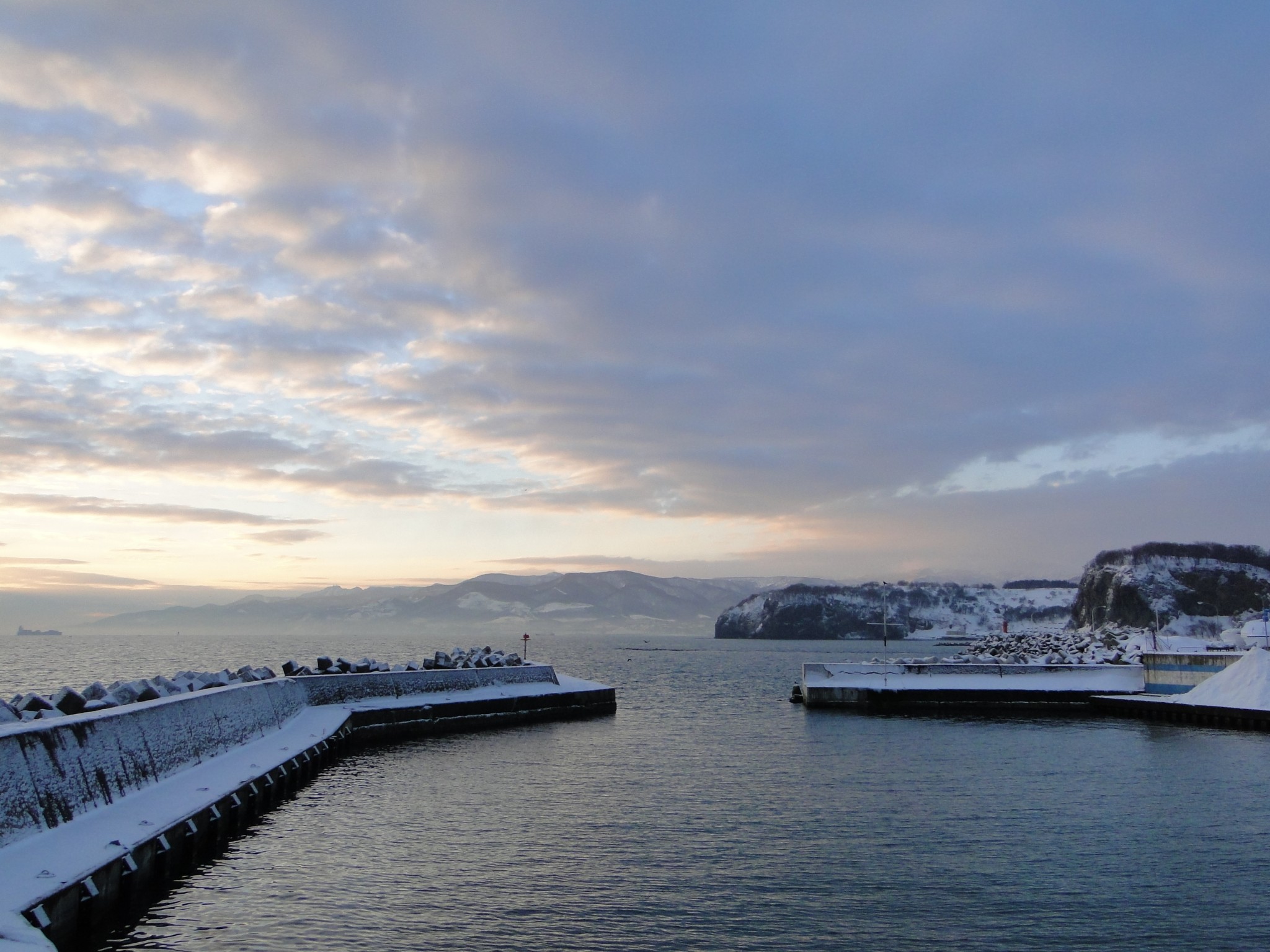 偶遇雪与海的完美组合北海道小樽otaru祝津地区